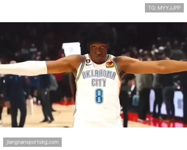 杰伦威廉姆斯无球切入撕裂对方侧翼提高空位三分威胁