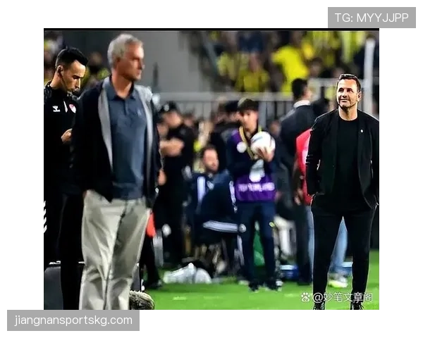 教练吃红牌后，球队为何还能继续比赛？