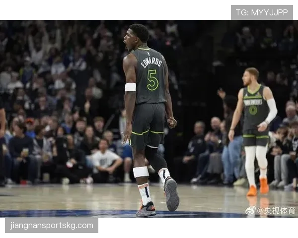 爱德华兹挡拆制造换防中锋效率较上季提升